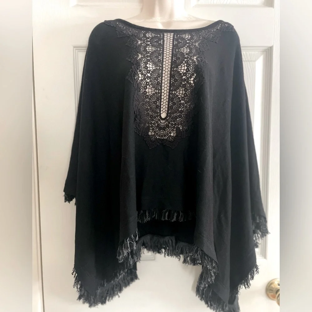 Ella‎ Moss Black Whimsigoth Poncho with Fringe